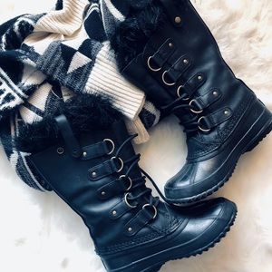 Sorel Joan of Arc Black Winter Boots